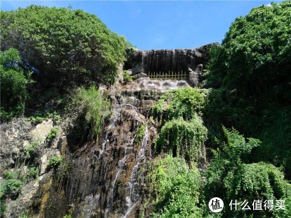 从八卦看明星形象管理：公众视野下的真实与虚构