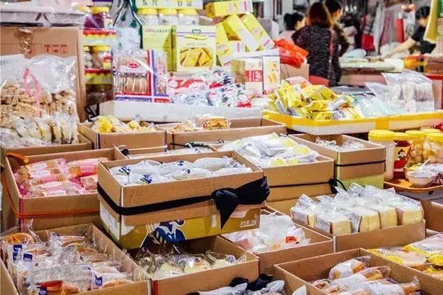 人员密集场所发生火灾，该如何逃生？| 应急科普