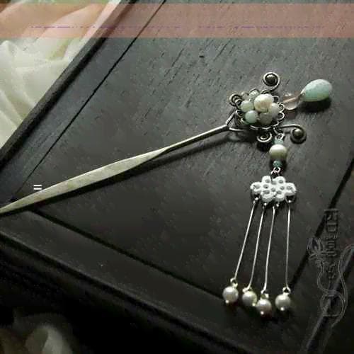 和田玉财神挂件佩戴禁忌：寓意与正确佩戴方法