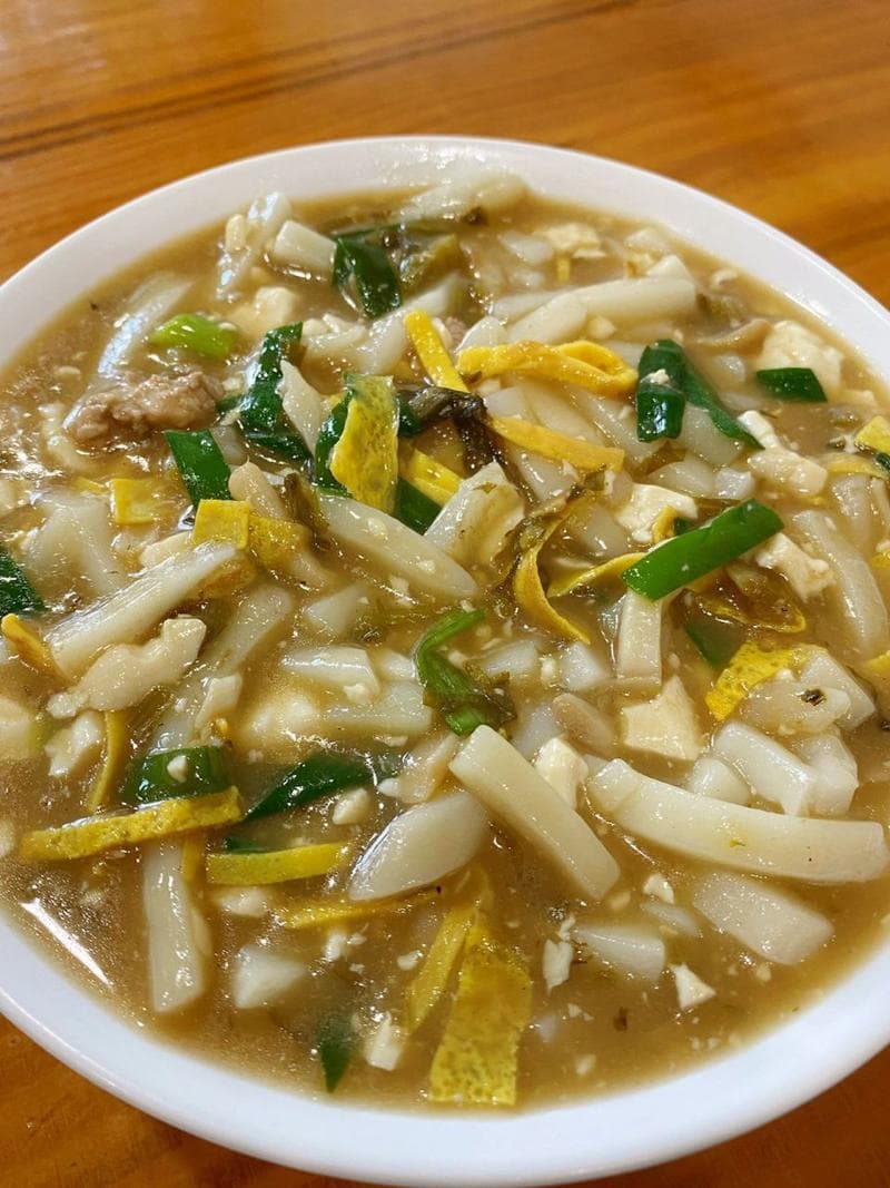 嵊县特色小吃（嵊州土特产小吃）