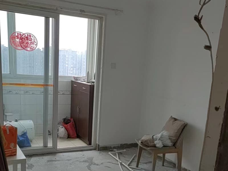 阳台墙面刷过大白粉怎么贴瓷砖