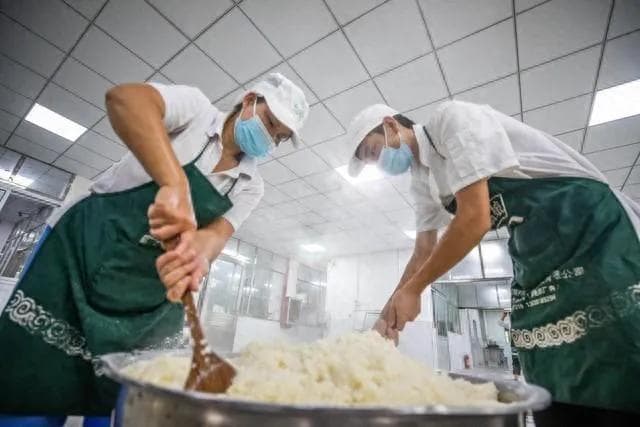 为何有的人是狐臭，有的人是体香？原来还有这么多讲究