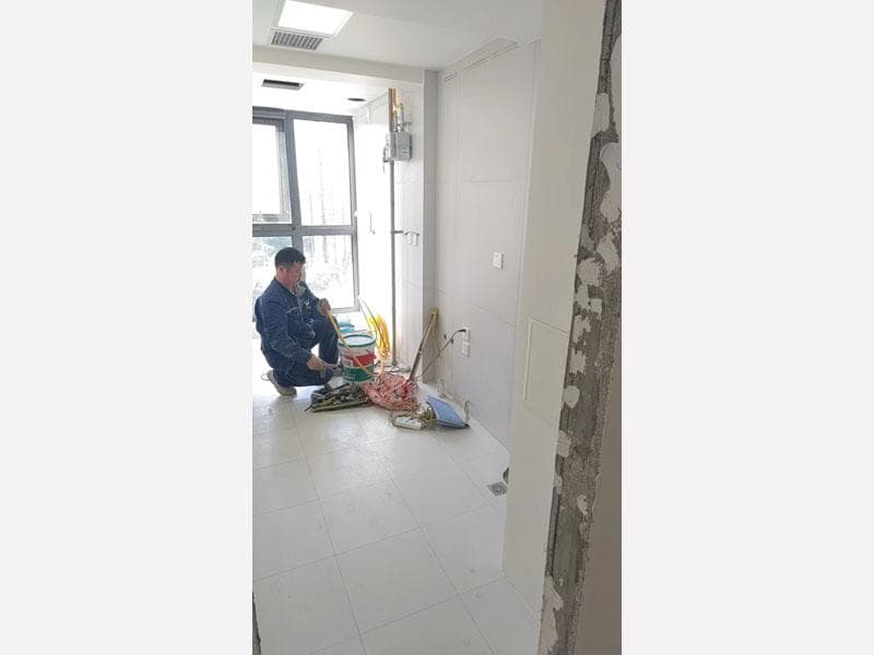 地板铺设前为什么要进行基层处理？三大原因让你不得不重视
