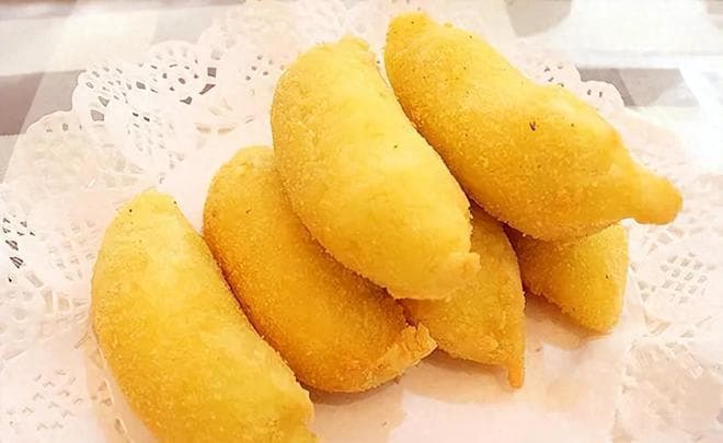 酥脆外皮，香甜内核，空气炸锅下的诱人脆皮香蕉
