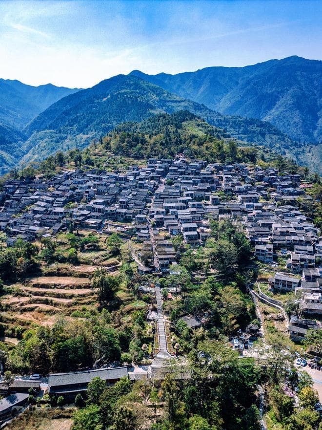 广东大山深处的千年瑶寨：一个藏在深闺的世外桃源