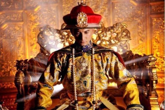 胤祹：手握兵权，却不参与九子夺嫡，之后得以善终