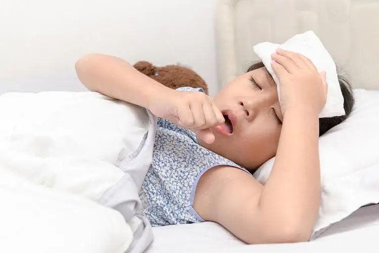 白天没事，一到半夜就狂咳…很多人问题出在这个部位