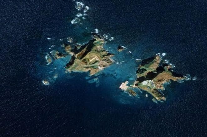 地处韩日之间，韩国称独岛，日本称竹岛，它到底是谁的