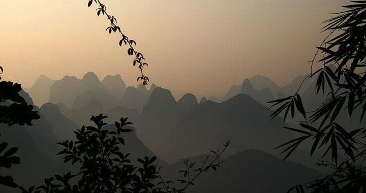 鬼抓人游戏：重温童年经典，感受游戏魅力