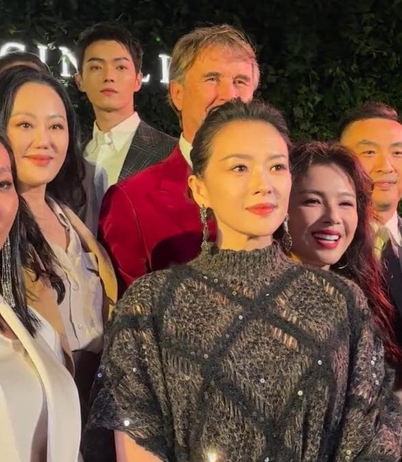 章子怡最新活动美照惊艳，《酱园弄》上映倒计时？