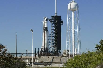 SpaceX发射取消，美国宇航员太空“留宿”再添一日