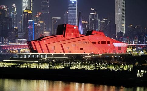 畅游重庆夜市与夜生活：体验巴渝夜色的精髓