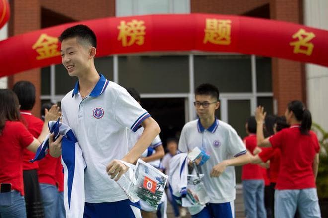 弱化中考分流！2025年迎来3个好消息，同时“中考淘汰率”也出炉