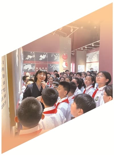 赓续英烈精神  汲取前进力量（文化中国行）