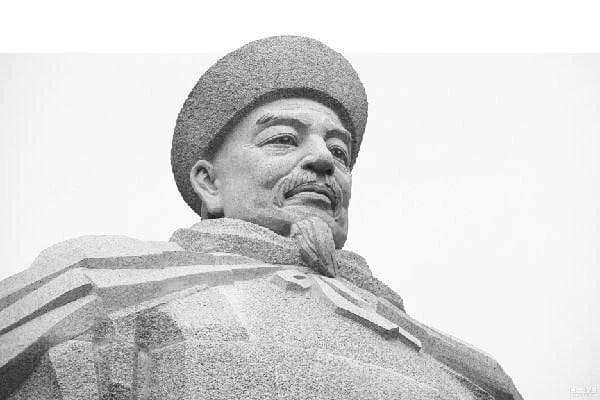 道中华丨收复新疆，左宗棠下了一盘大“棋”