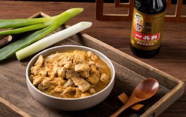 雪菜炖豆腐：一道简单美味的家常菜