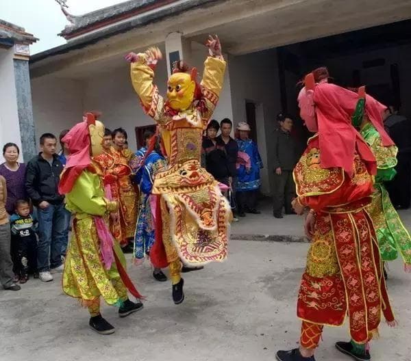 湛江雷州傩舞：千年传承的民间瑰宝与文化活化石