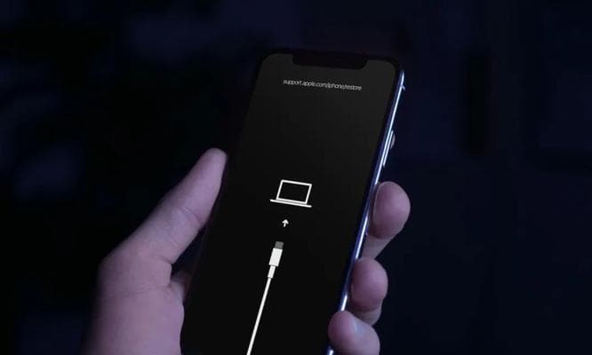 掌握所有iPhone型号的强制重启技巧（解决iPhone遇到问题的利器）