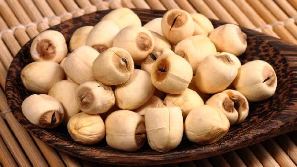 莲子用电饭锅大概要熬多久才熟