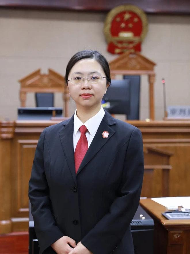同一个笔名，谁才是真正的网络小说家？