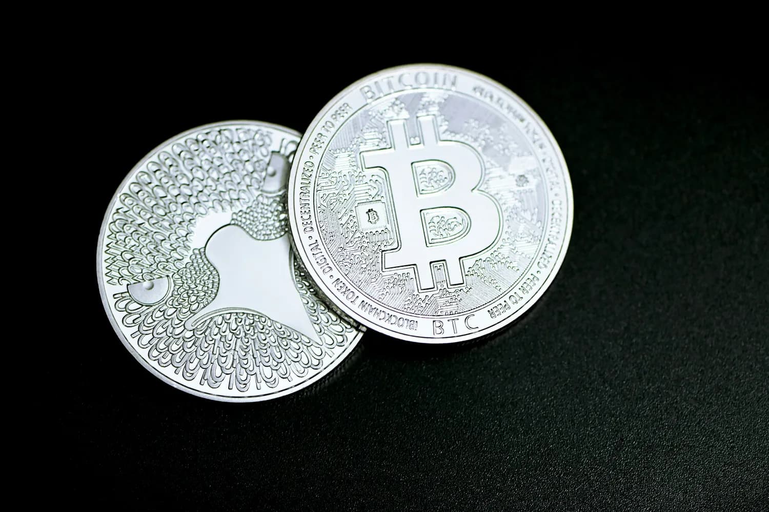 中本聪的区块链革命：揭秘比特币交易背后的技术
