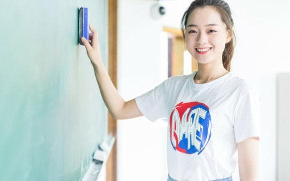 公务员遴选考试复习指南：从目标设定到实战技巧