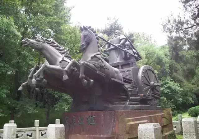在古代大禹为什么要造九鼎?九鼎为什么会象征着国家政权?