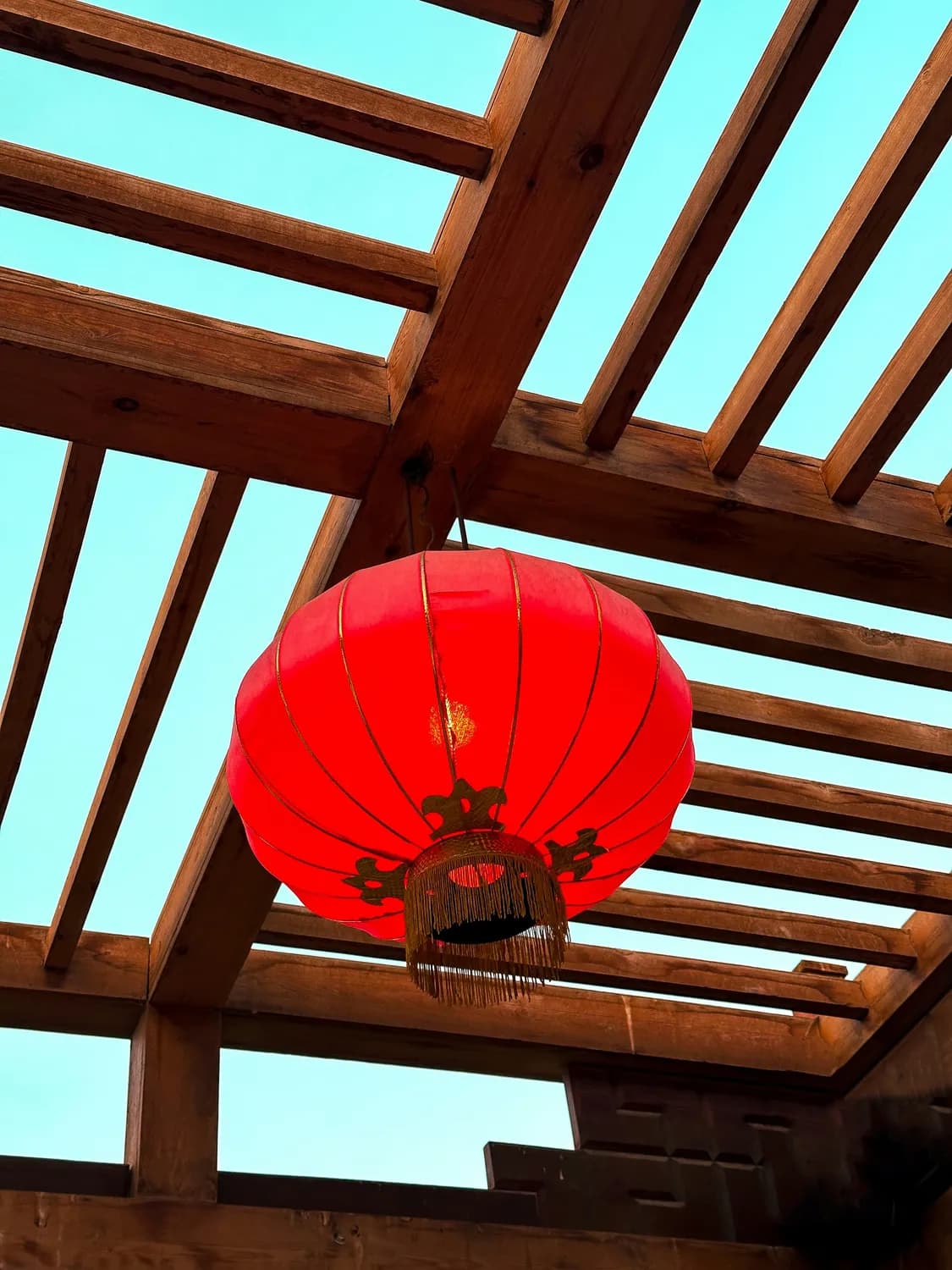 上梁仪式：确保房屋稳固的传统智慧