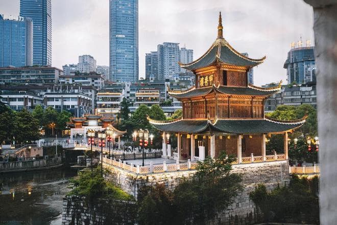 不是所有地方都凉快，6-8月去贵州避暑，选对这些地方
