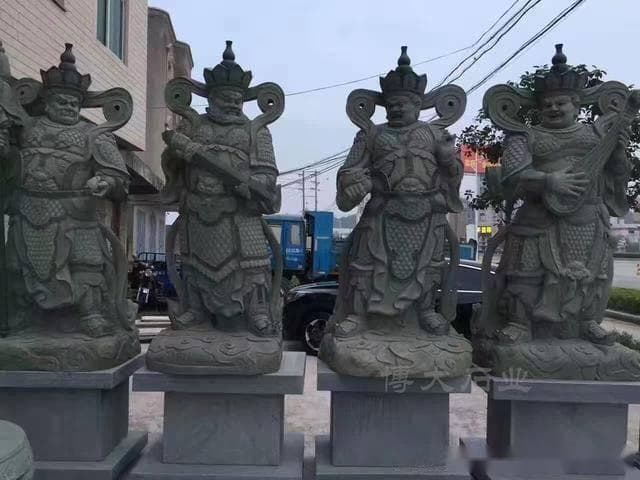 四大金刚：佛教中的护法天神