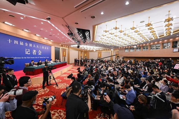 从“小事”说起 中国四部门“一把手”回应民生热点