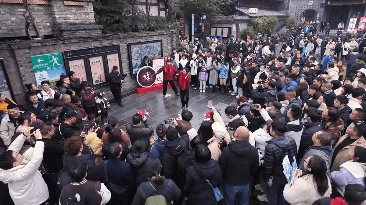 成都街头艺术表演2025年新春演出活动即将开启