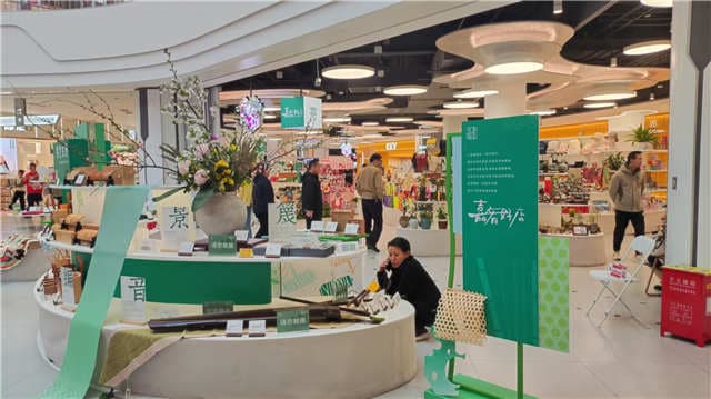 上海市民文化节“城市美育日”启动，千余场文化活动走向街区与商圈