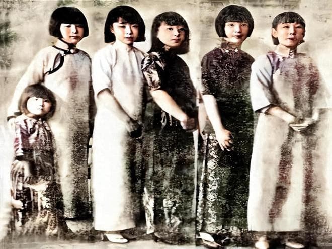 张作霖6个姐妹的罕见合影，身穿旗袍气质高贵，结局如何？
