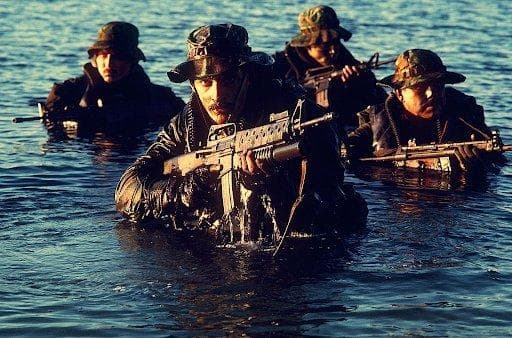 海豹突击队快速入睡法：4-7-8呼吸法详解