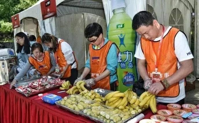 跑步训练及跑马完赛后，吃什么才能更快恢复？