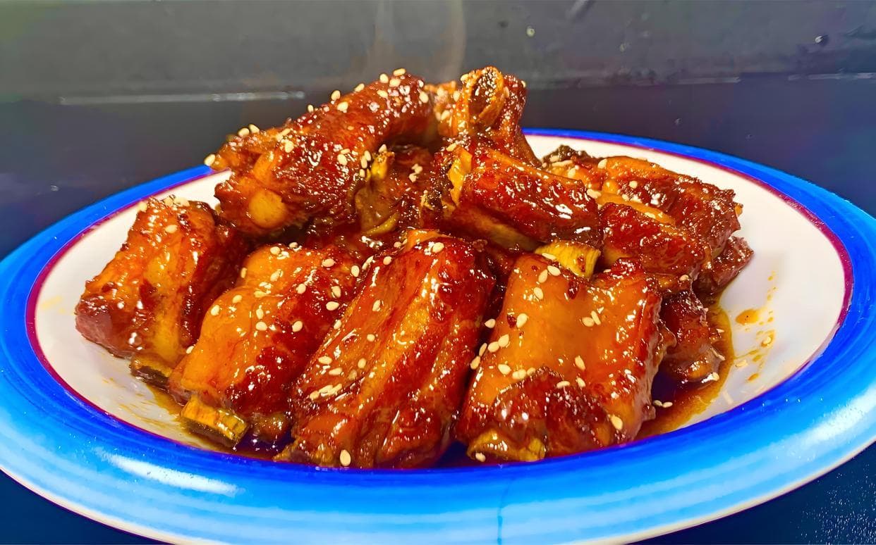 大排这样做又嫩又香！三种美味大排做法，让你的餐桌增添无限风味