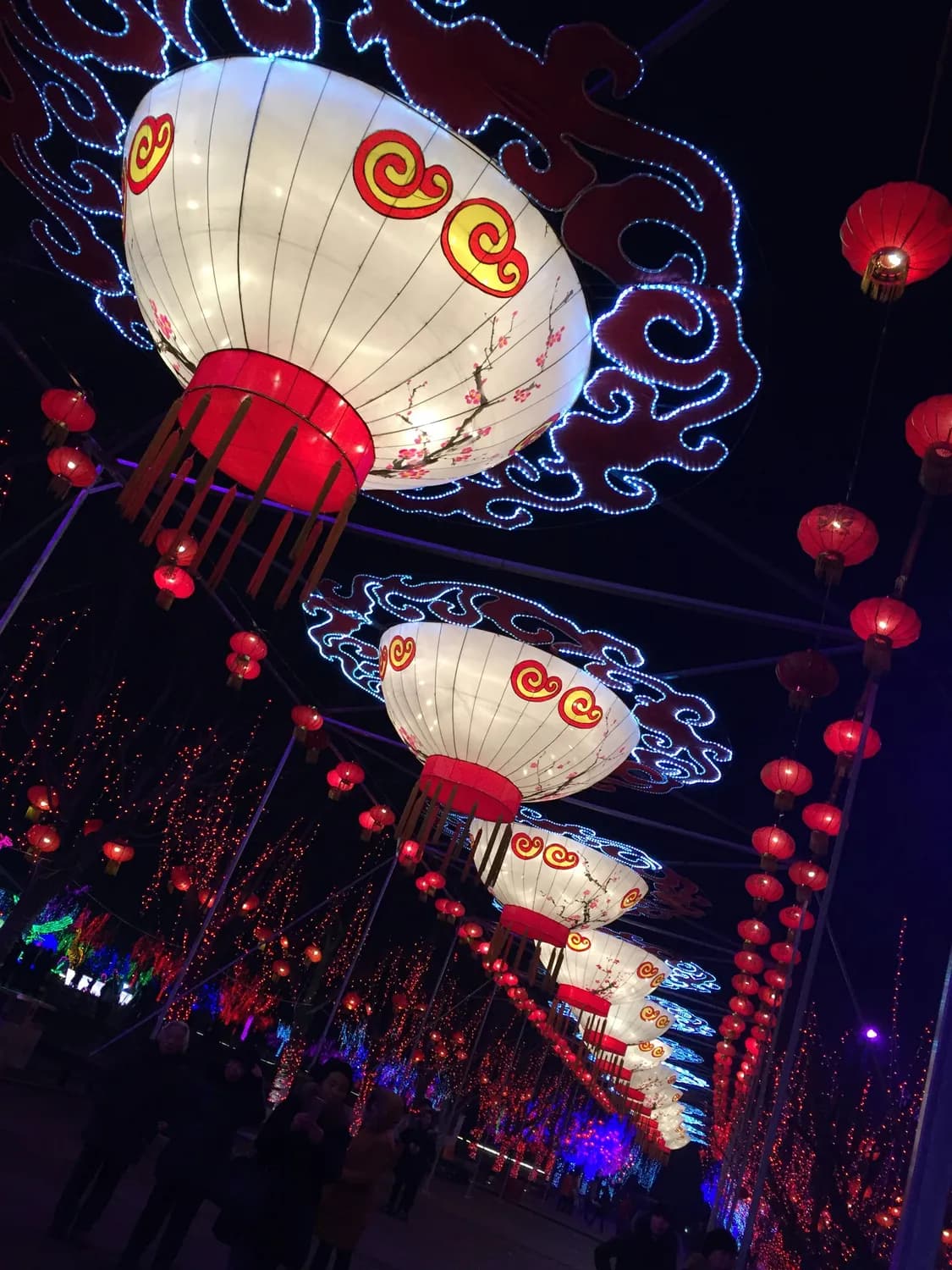 元宵节送祝福，这些金句让你秒变朋友圈最靓的仔！