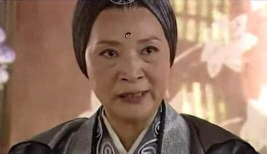 金庸笔下的灭绝师太：元朝末年的江湖传奇