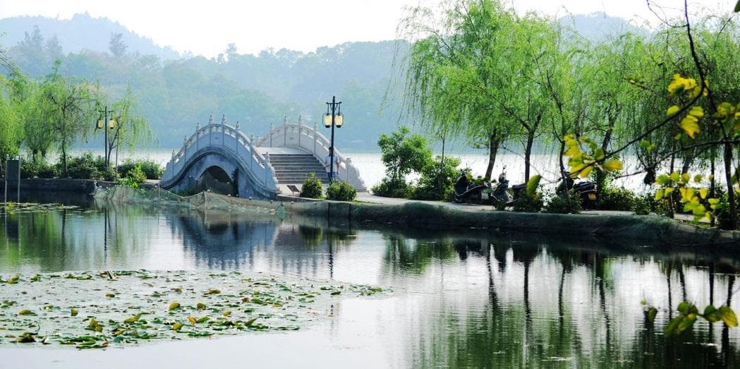 走进杭州西湖风景区