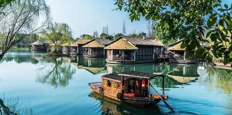 春色撩人的10个古镇，好想去小住几天