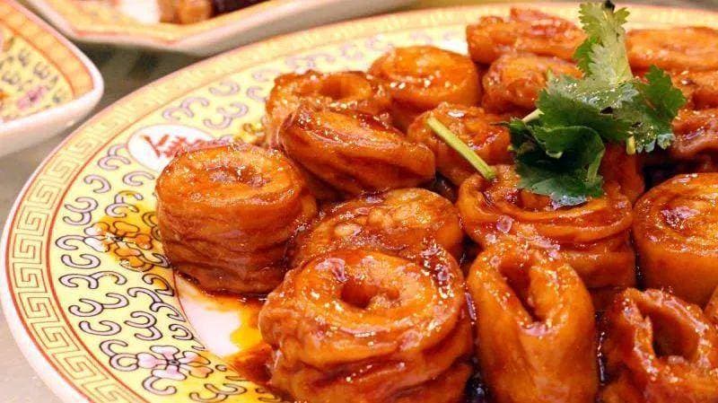 八大菜系之鲁菜经典：九转大肠的复杂风味