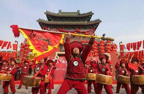 河南家乡有哪些风俗？探秘古韵：河南家乡独具特色的风俗习惯!