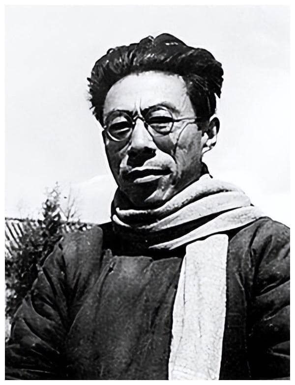 闻一多：诗史并举的文学大师