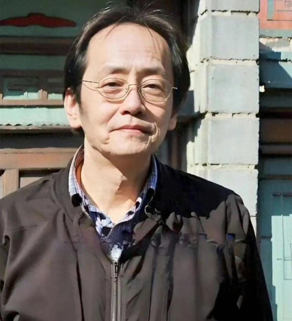 中医鬼才倪海厦：59岁病死？弟弟解密死因，睡眠习惯为其死埋伏笔