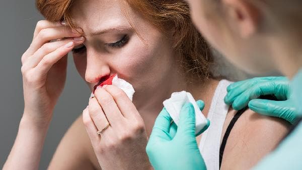 大量流鼻血怎么办？速效止血方法与预防措施