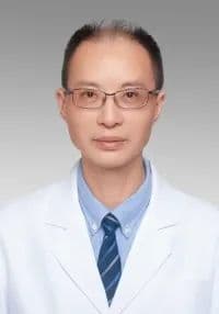 突破极限，守护尊严：重医附一院在低位直肠癌保肛手术领域的创新实践