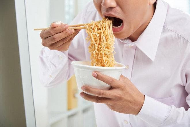 天天吃面条，对健康是好还是坏？医生提醒：做好3件事就可以