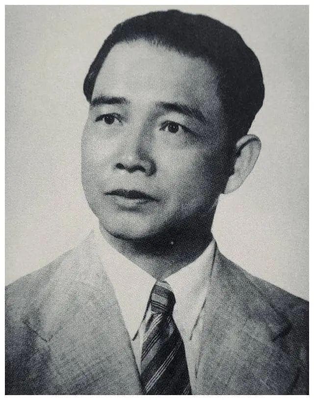汪精卫不缺钱不缺地位，为何执意要投敌当汉奸？