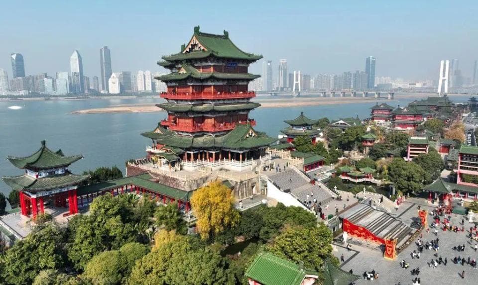 景区免费开放算的是大账